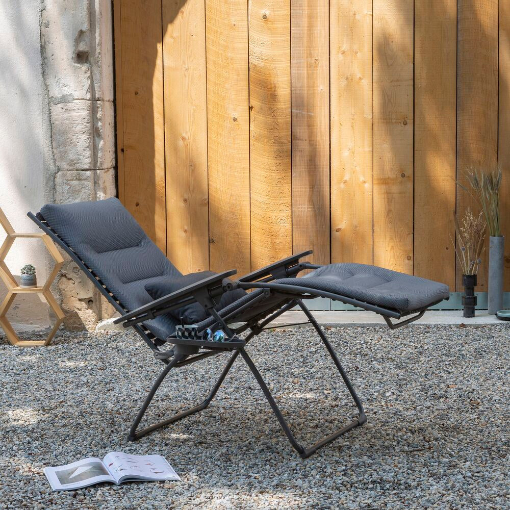 LAFUMA Relaxsessel Evolution BeComfort® silver Gestell titane in Silver, Grau, Titane präsentiert im Onlineshop von KAQTU Design AG. Liegestuhl ist von LAFUMA