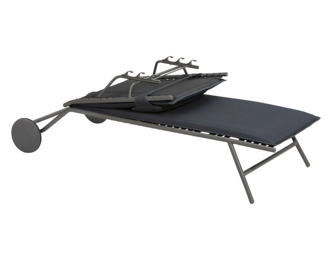 Elegante LAFUMA Liege Miami II Becomfort in dunkelgrau, ideal für entspannte Stunden im Freien oder im Garten.
