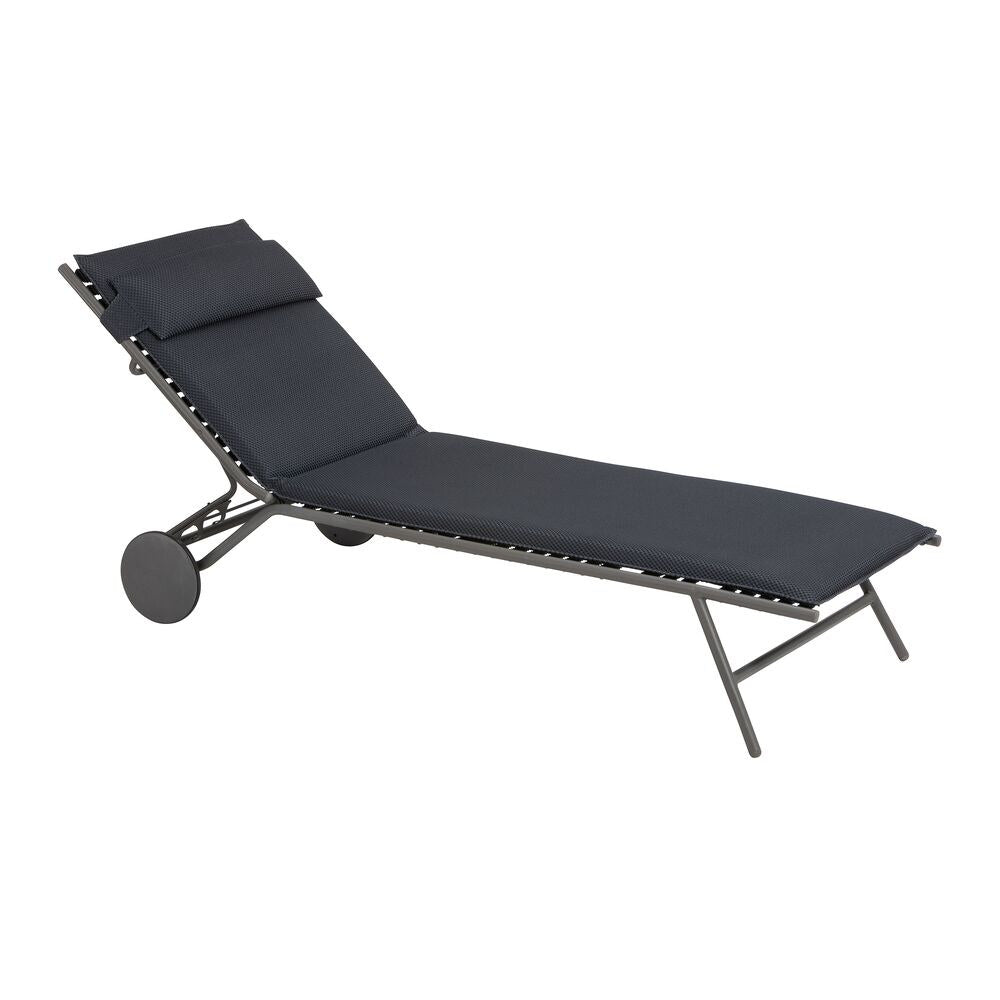 LAFUMA Liege Miami II Becomfort dark grey in Dark grey, Grau präsentiert im Onlineshop von KAQTU Design AG. Liegestuhl ist von LAFUMA