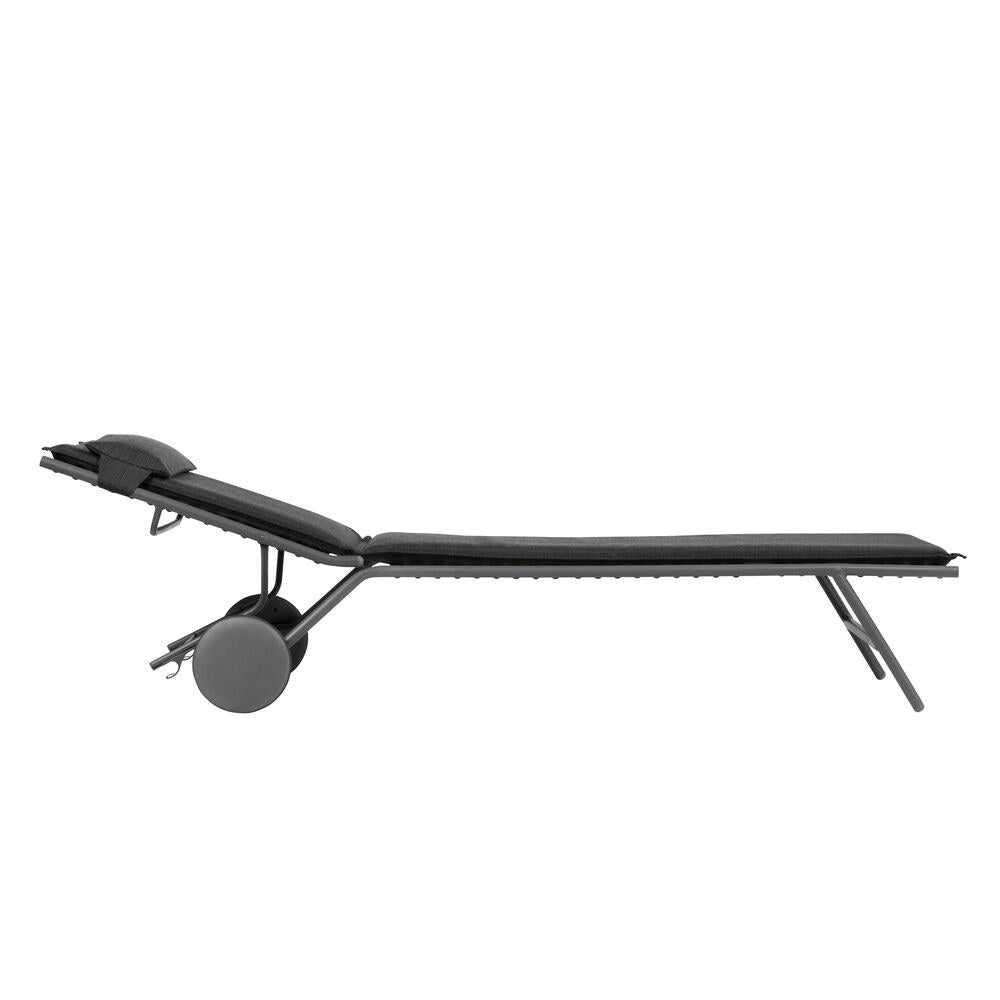 LAFUMA Liege Bayanne II Hedona onyx in Onyx, Schwarz präsentiert im Onlineshop von KAQTU Design AG. Liegestuhl ist von LAFUMA