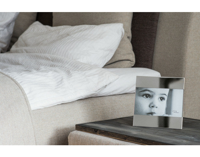 PHILIPPI Bilderrahmen Zak glänzend 10x15 cm in Chrom, Silber präsentiert im Onlineshop von KAQTU Design AG. Bilderrahmen ist von PHILIPPI