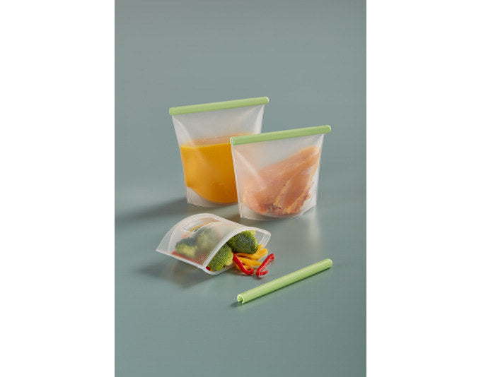 LÉKUÉ Silikonbeutel wiederverwendbar 3er Set 0.5/1/1.5 l in  präsentiert im Onlineshop von KAQTU Design AG. Folien + Beutel ist von LEKUE
