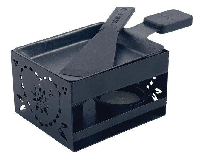 HEIDI Raclette Mini Coeur Folk 10.5x9x6 cm in Schwarz präsentiert im Onlineshop von KAQTU Design AG. Raclette ist von HEIDI