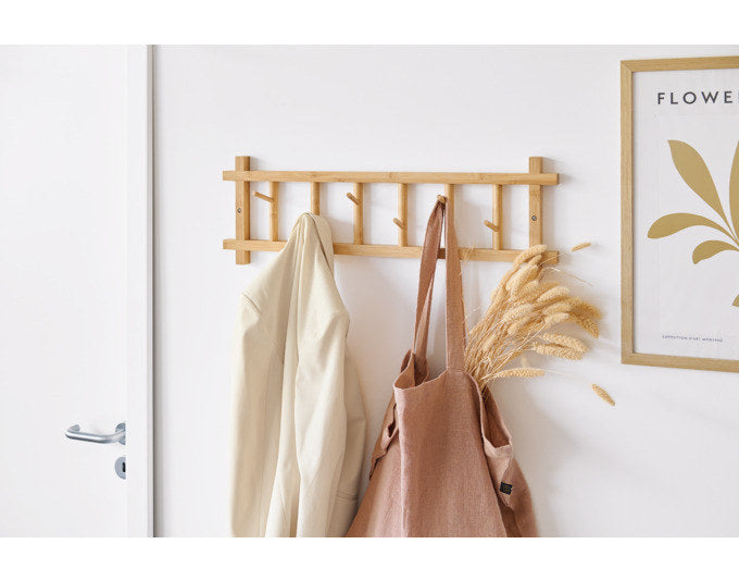 ZELLER Wandgarderobe Bambus 68x22 cm in Natur, Braun präsentiert im Onlineshop von KAQTU Design AG. Kleiderhaken ist von ZELLER PRESENT