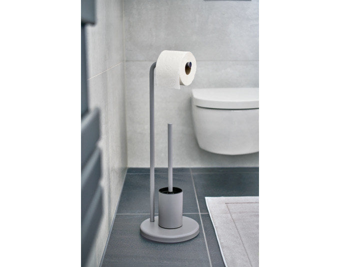 ZELLER WC-Garnitur Metall grau ø 22x63 cm in Grau präsentiert im Onlineshop von KAQTU Design AG. Toilettenbürste ist von ZELLER PRESENT