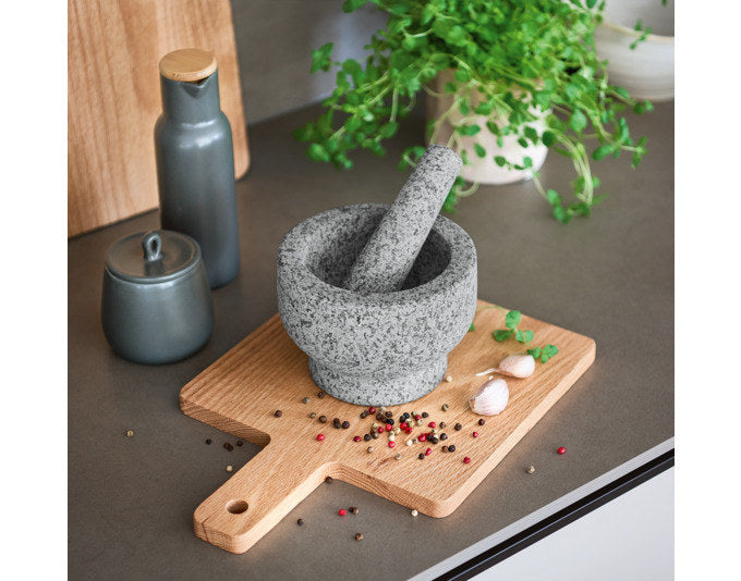 ZELLER Mörser mit Stössel Granit grau ø 14x10 cm in Grau präsentiert im Onlineshop von KAQTU Design AG. Barzubehör ist von ZELLER PRESENT