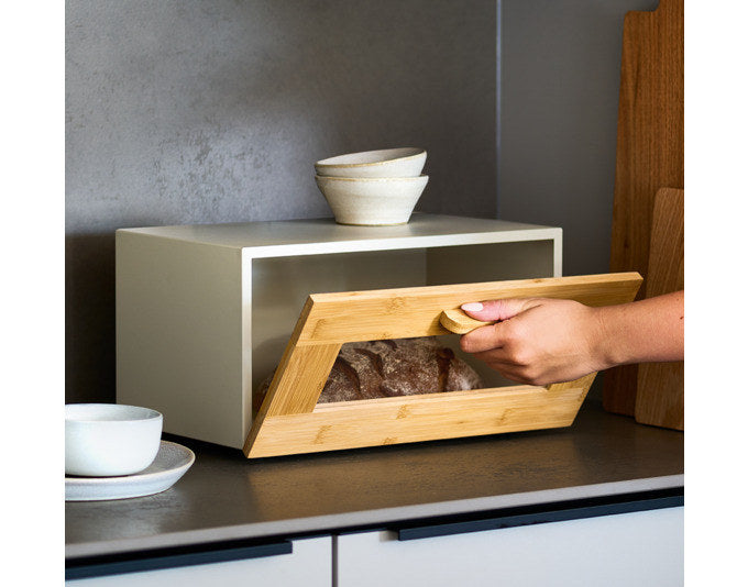 ZELLER Brotkasten mit Bambusfrontklappe Metall beige 36x23x19.5 cm in Beige, Braun präsentiert im Onlineshop von KAQTU Design AG. Brotkorb ist von ZELLER PRESENT