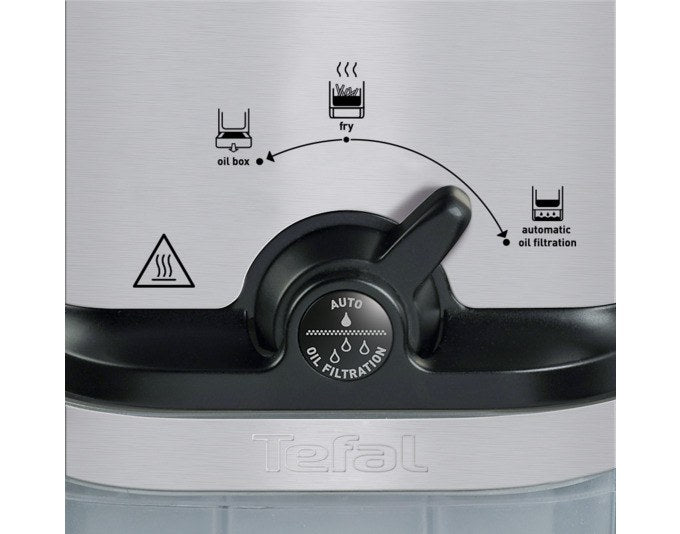 Produktfoto der TEFAL Fritteuse Oleoclean Compact in Edelstahl/Silber mit geschlossenem Deckel, Sichtfenster und abnehmbarem Frittierbehälter.