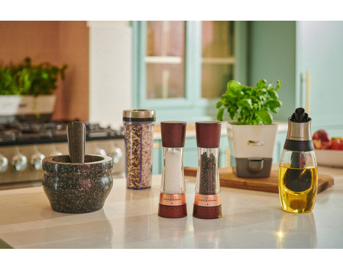 COLE&MASON Pfeffer-/Salzmühlen Set Derwent Kastanie roségold 19x6x6 cm in Klar, Transparent, Rosé, Rosa präsentiert im Onlineshop von KAQTU Design AG. Salz & Pfeffer ist von COLE & MASON