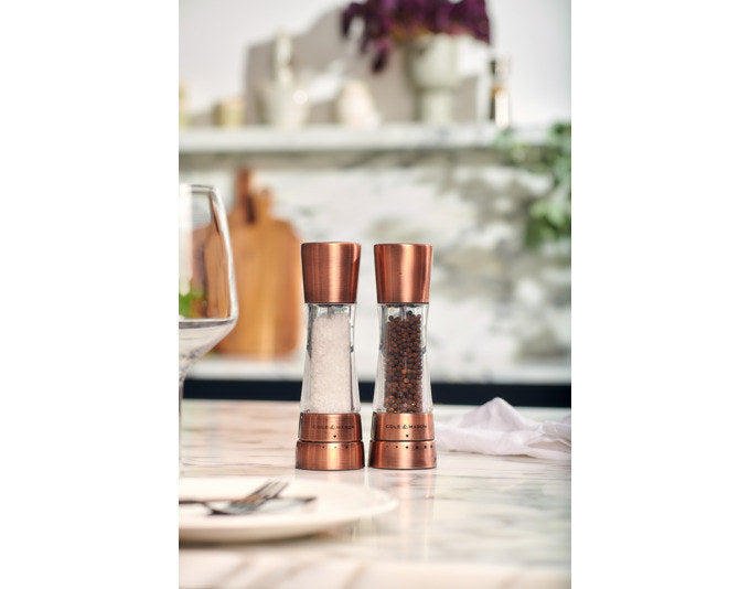 COLE&MASON Pfeffer-/Salzmühlen Set Derwent kupfer 19x6x6 cm in Bronze, Klar, Transparent präsentiert im Onlineshop von KAQTU Design AG. Salz & Pfeffer ist von COLE & MASON