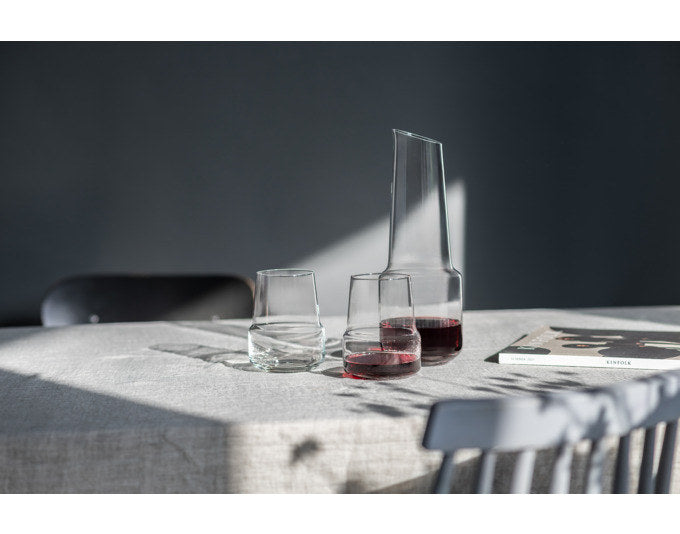 ZWIESEL GLAS Karaffe Level 1 l in Transparent präsentiert im Onlineshop von KAQTU Design AG. Karaffe ist von ZWIESEL GLAS