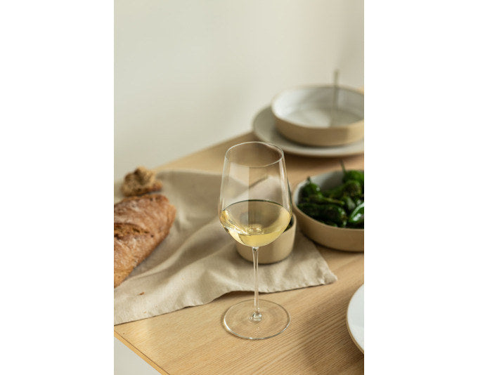 ZWIESEL GLAS Weissweinglas Vuelo 1 2 Stück in Transparent präsentiert im Onlineshop von KAQTU Design AG. Weissweingläser ist von ZWIESEL GLAS