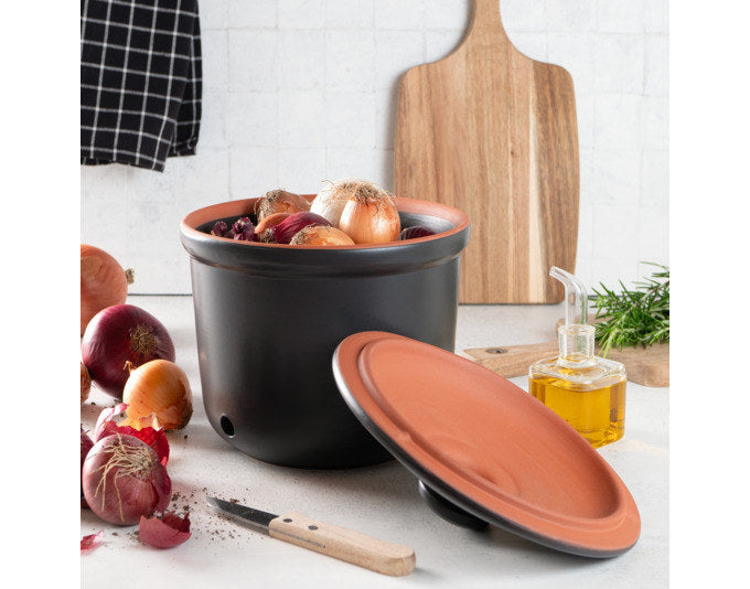RÖMERTOPF Frischetopf Maxi 2.8 l ø 20x21 cm schwarz in Schwarz präsentiert im Onlineshop von KAQTU Design AG. Kochtopf ist von RÖMERTOPF