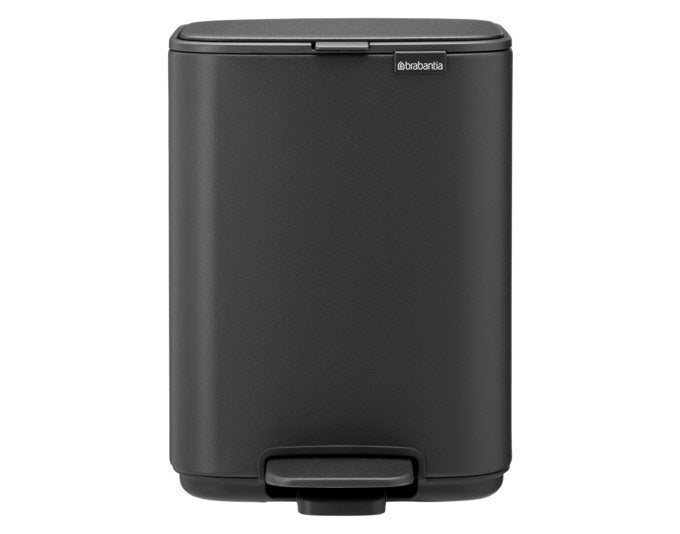BRABANTIA Treteimer Bo mineral infinite grey 4 l in Infinit grey, Grau präsentiert im Onlineshop von KAQTU Design AG. Treteimer ist von BRABANTIA