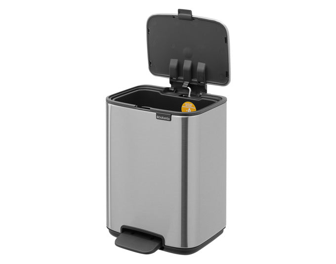 BRABANTIA Treteimer Bo matt steel FFP 4 l in  präsentiert im Onlineshop von KAQTU Design AG. Mülleimer ist von BRABANTIA