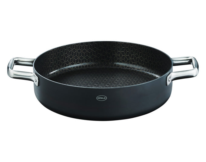 Elegante RÖSLE Servierpfanne Ebonic ProNero mit 28 cm Durchmesser und passendem Deckel, ideal für stilvolles Kochen und Servieren.