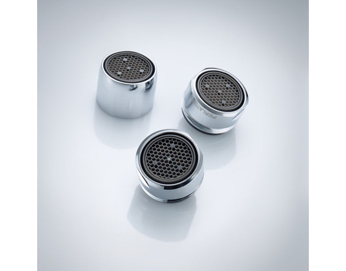 NEOPERL Mischdüse HONEYCOMB V M18x1, ideal für effiziente Wasserverteilung in der Küche, präsentiert in stilvollem Design.