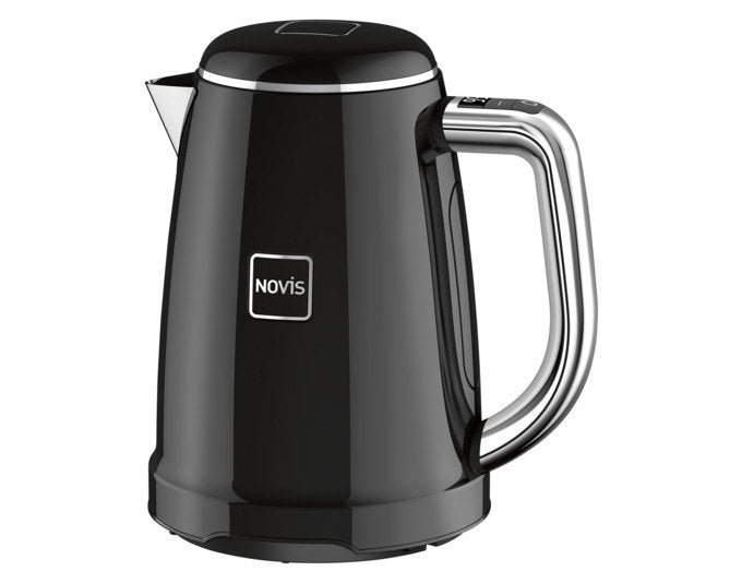 NOVIS Wasserkocher Iconic Line KTC1 schwarz in Schwarz präsentiert im Onlineshop von KAQTU Design AG. Wasserkocher ist von NOVIS