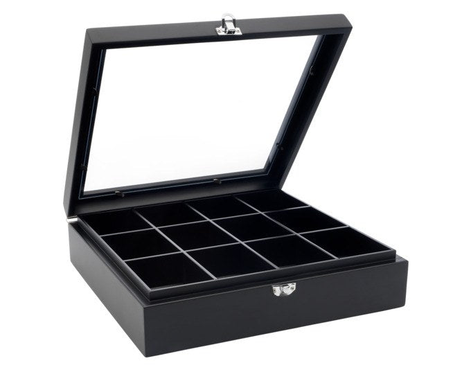 Schwarze Teebox aus Bambus mit durchsichtigem Deckel und zwölf separaten Fächern zur geordneten Aufbewahrung von Teebeuteln.