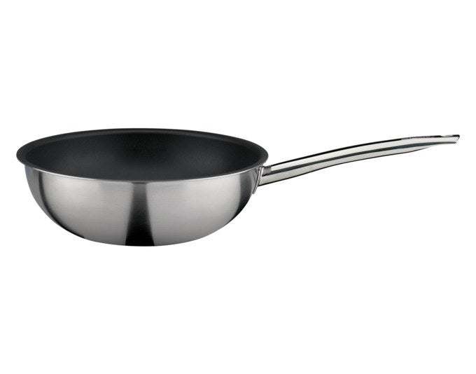 SPRING Wokpfanne Brigade Ultimate ø 28 in Silber, Edelstahl-Oberfläche, abgerundete Form mit hochgezogenem Rand und geschlossenem Kaltmetallgriff.
