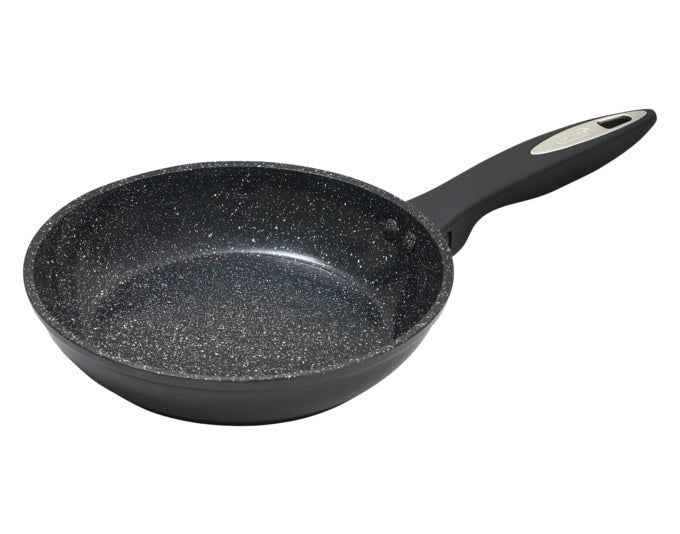 Schwarze ZYLISS Bratpfanne Ultimate aus Aluminium mit keramischer Antihaftbeschichtung, rundem Boden ø 20 cm und ergonomischem Griff.