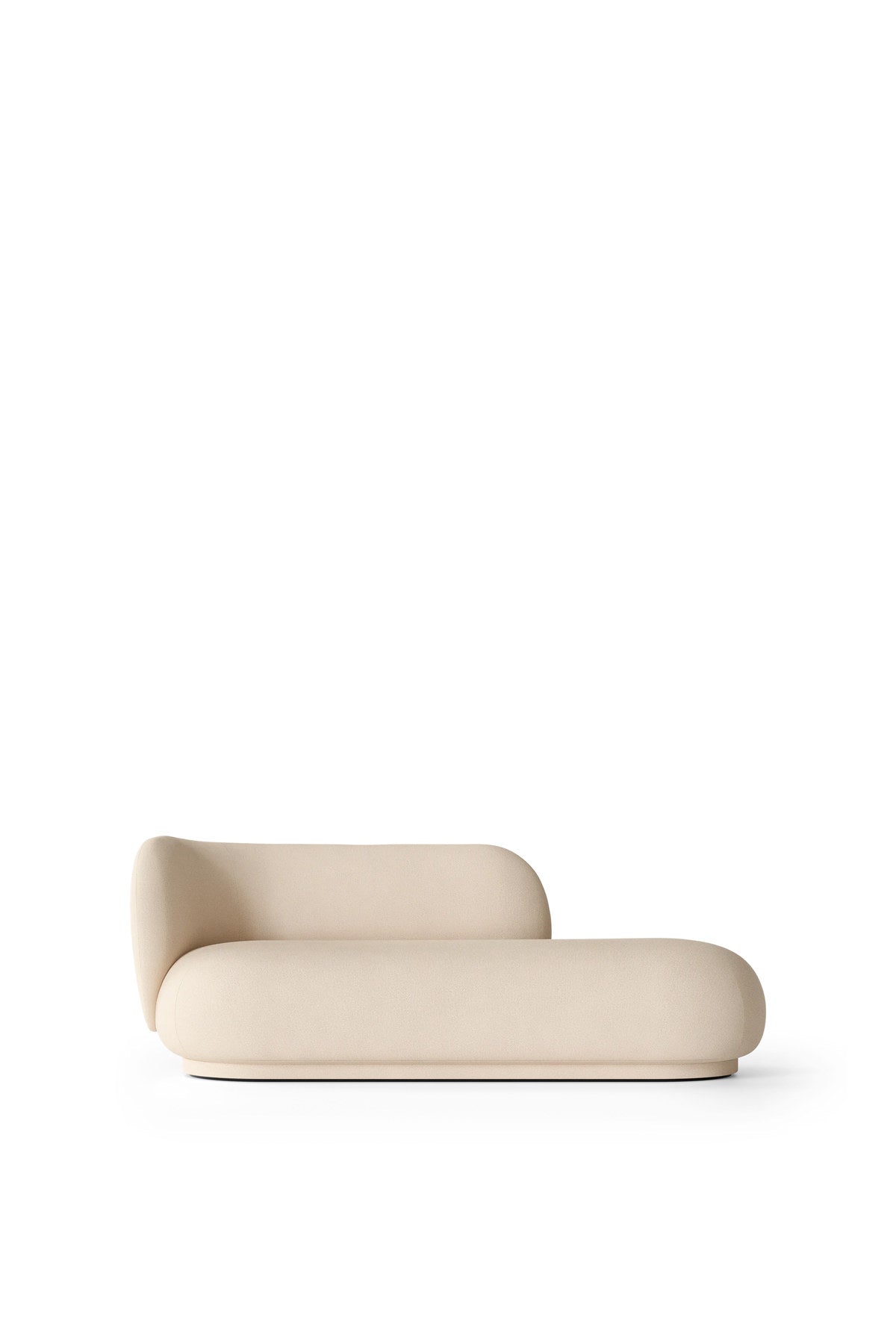 Rico Diwan von Ferm Living als 2er Sofa oder Tagesbett mit runden Formen und weichen Linien