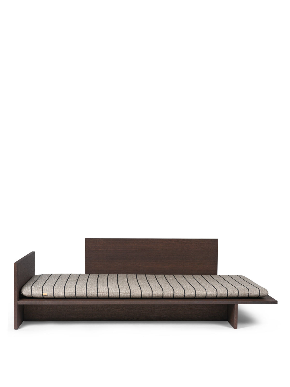 Kona Matratze Daybed in Sand/Black präsentiert im Onlineshop von KAQTU Design AG. Matratze ist von Ferm Living
