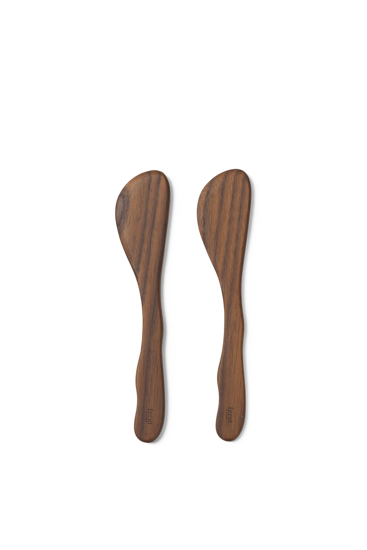 Cairn Buttermesser 2er Set in Dunkelbraun präsentiert im Onlineshop von KAQTU Design AG. Küchenmesser ist von Ferm Living
