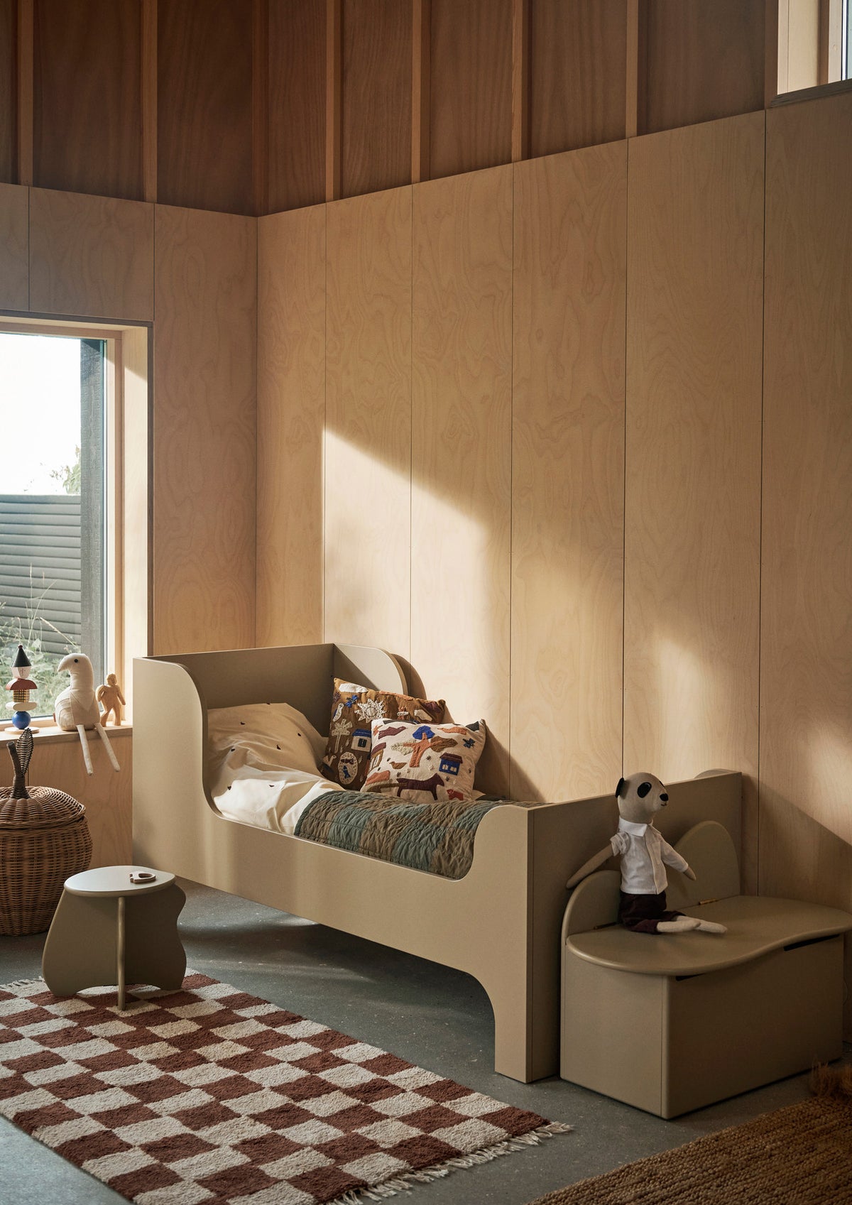 Slope Bank in Kaschmir präsentiert im Onlineshop von KAQTU Design AG. Sitzbank ist von Ferm Living