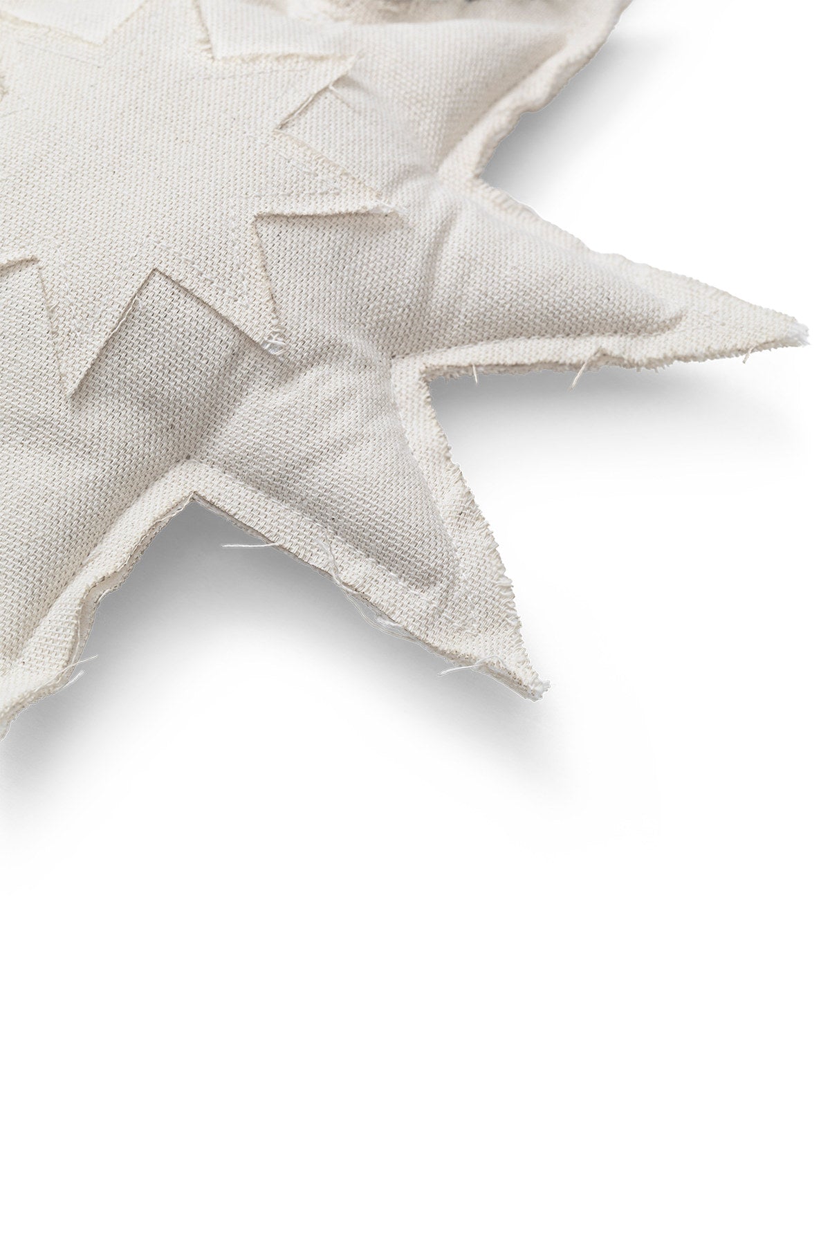 Vela Star Treetopper in Natural präsentiert im Onlineshop von KAQTU Design AG. Weihnachtszubehör ist von Ferm Living