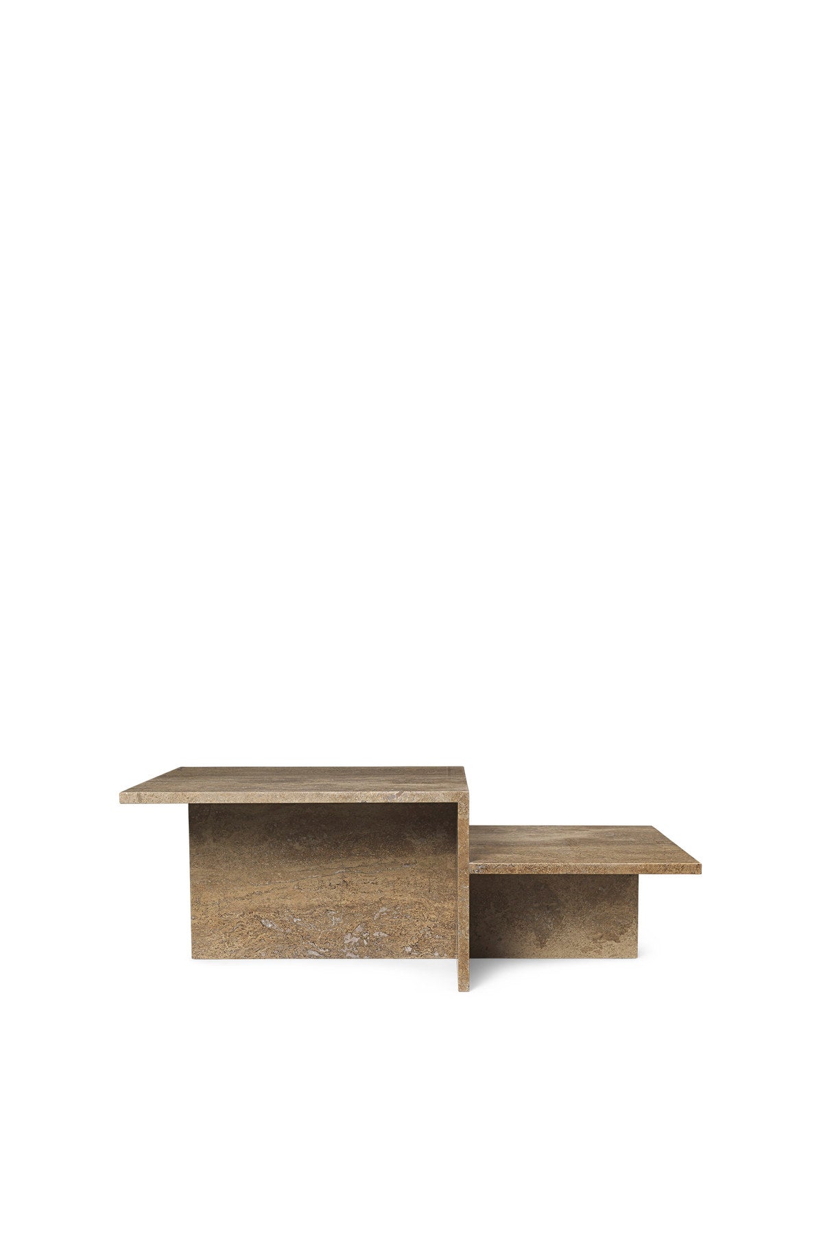 Distinct Couchtisch in Dunkelbraun präsentiert im Onlineshop von KAQTU Design AG. Couchtisch ist von Ferm Living