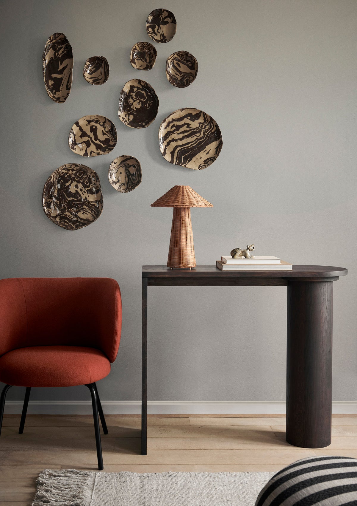 Dou Tischleuchte in Natural präsentiert im Onlineshop von KAQTU Design AG. Tischleuchte ist von Ferm Living