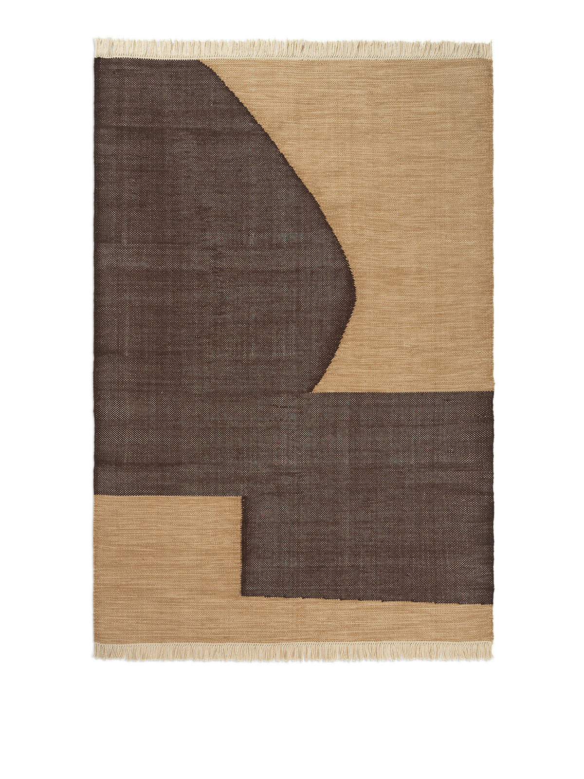 Forene Teppich von Ferm Living in Tan/Chocolate, handgewebt aus recyceltem PET-Garn, mit abstraktem Formmuster, rechteckig