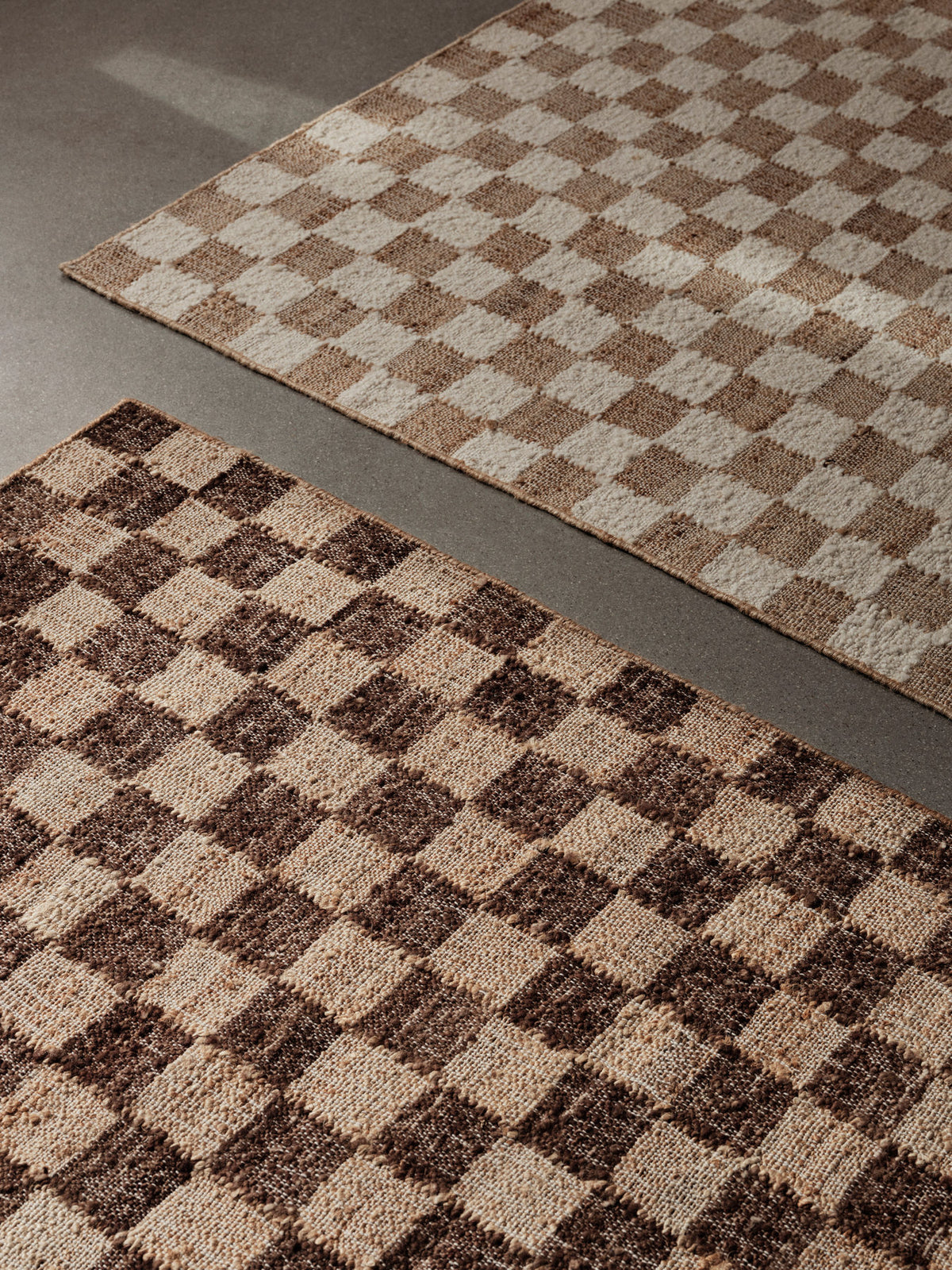 Check Wool Jute Teppich 200 x 300 in Offwhite/Natur präsentiert im Onlineshop von KAQTU Design AG. Teppich ist von Ferm Living