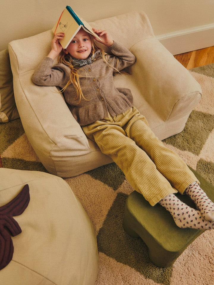 Podo Hocker in Khaki präsentiert im Onlineshop von KAQTU Design AG. Hocker ist von Ferm Living