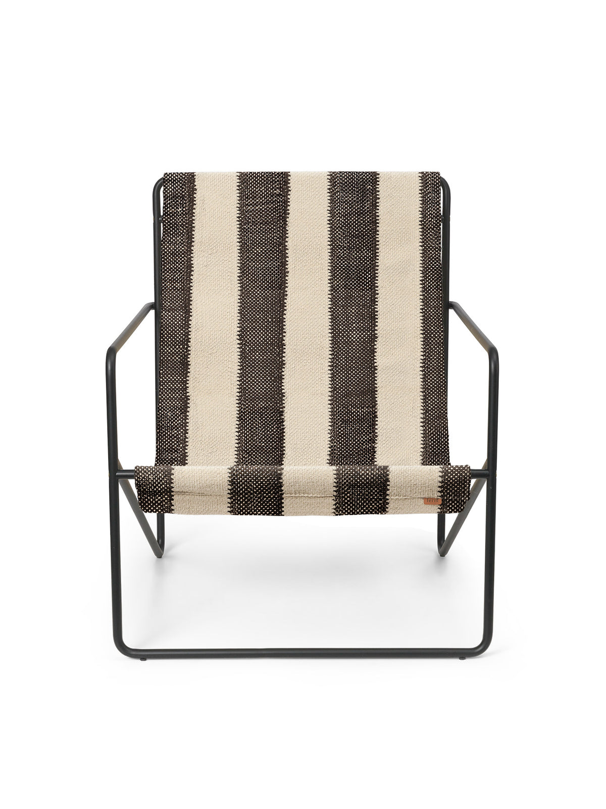 Desert Lounge Chair in Black/Offwhite/Chocolate präsentiert im Onlineshop von KAQTU Design AG. Outdoor-Sessel mit Armlehnen ist von Ferm Living