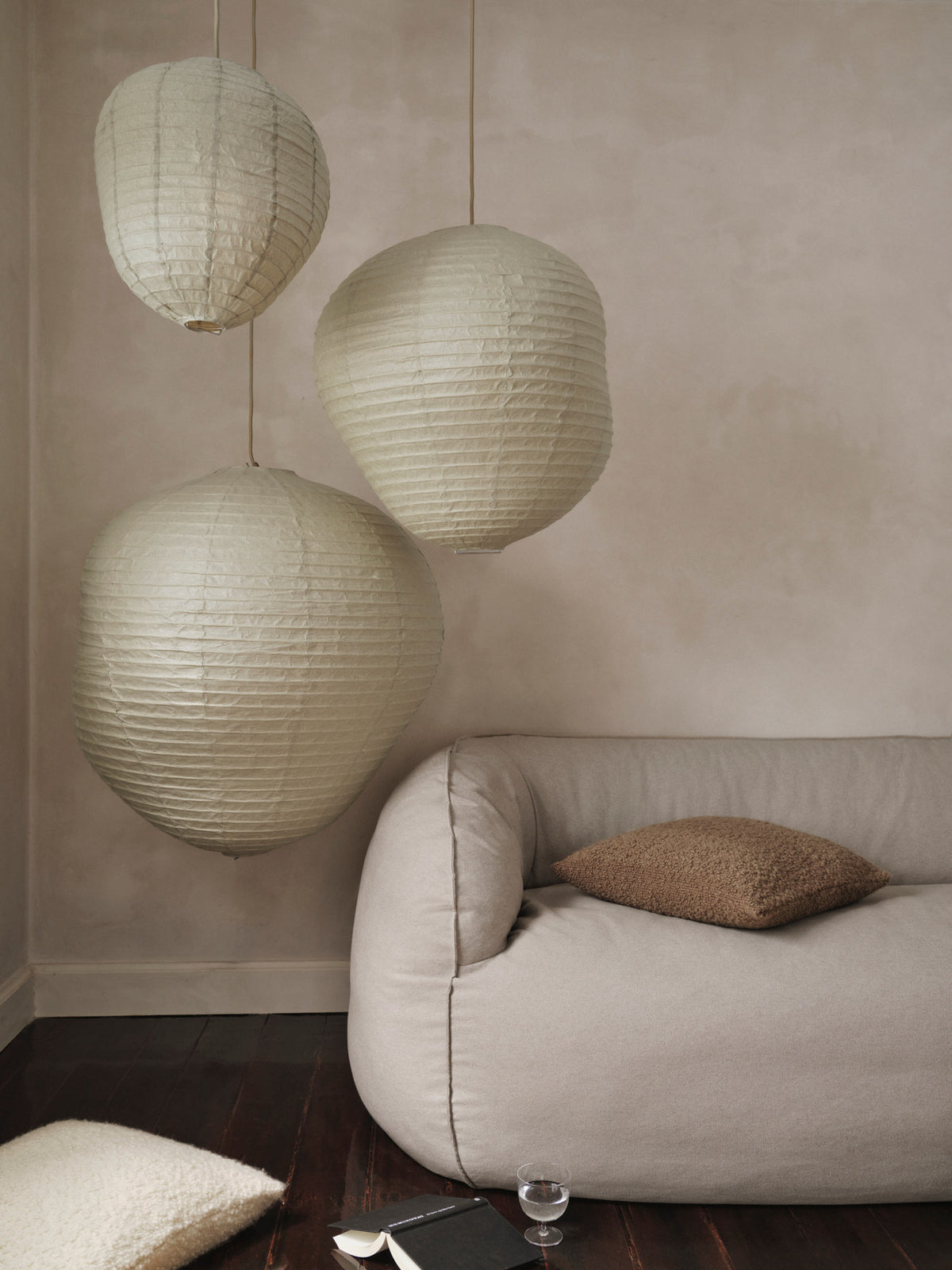 Kurbis Lampenschirm 60 in Dark Sage präsentiert im Onlineshop von KAQTU Design AG. Lampenschirm ist von Ferm Living