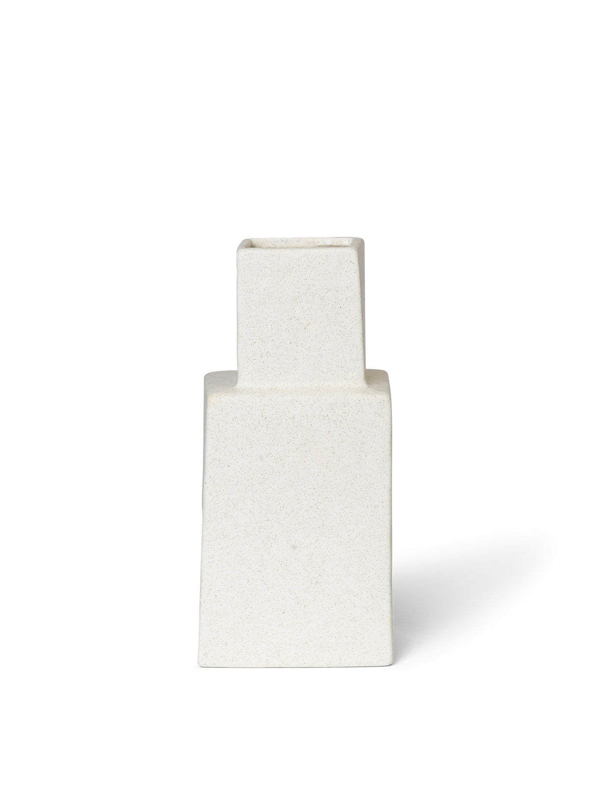 Koa Vase H29 in Offwhite präsentiert im Onlineshop von KAQTU Design AG. Vase ist von Ferm Living