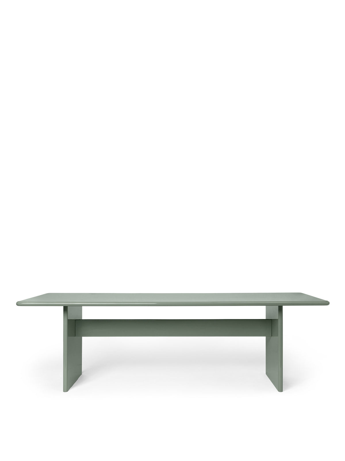 Esstisch Rink Gross von Ferm Living in Weissgelb, hochglänzend lackiert, MDF-Kern, mit weichen abgerundeten Kanten und klarer Tischform.