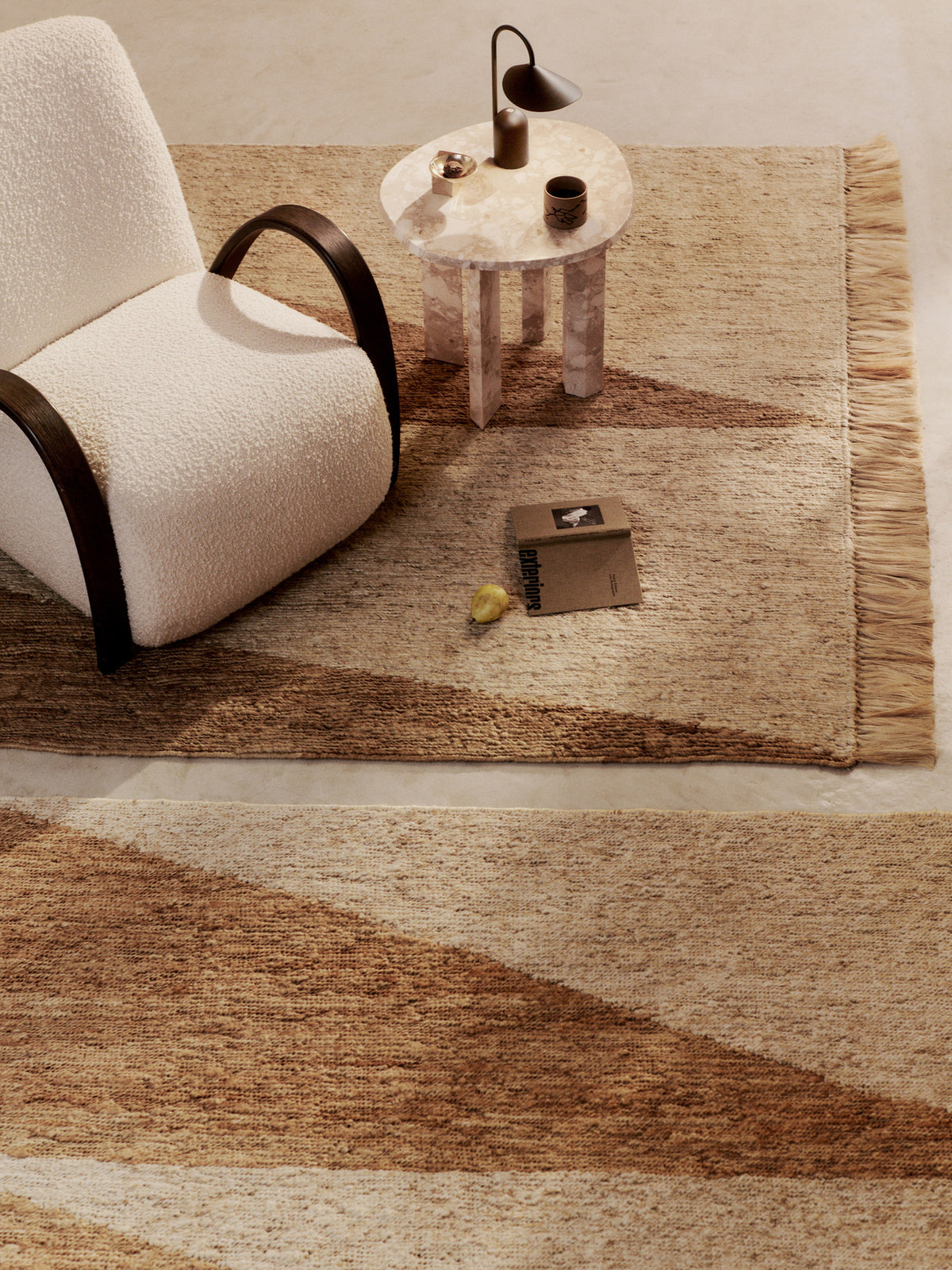 Taula Beistelltisch in Sand präsentiert im Onlineshop von KAQTU Design AG. Couchtisch ist von Ferm Living