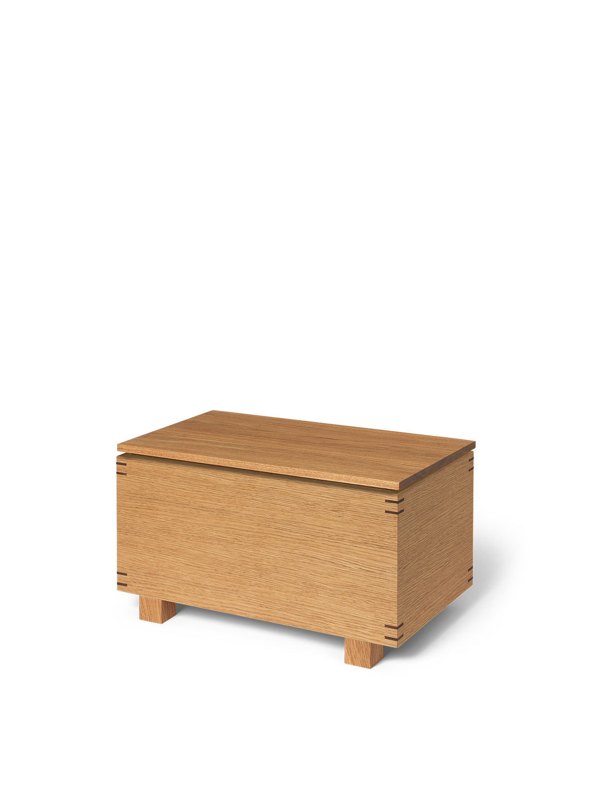 Bon Wooden Box in Oiled Oak präsentiert im Onlineshop von KAQTU Design AG. Aufbewahrungsboxen ist von Ferm Living