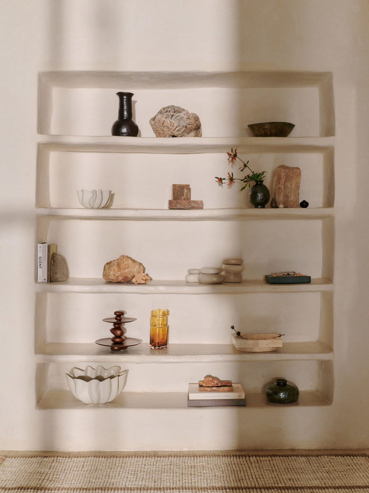 Pebble Box in Sand/Creme präsentiert im Onlineshop von KAQTU Design AG. Aufbewahrungsbox ist von Ferm Living