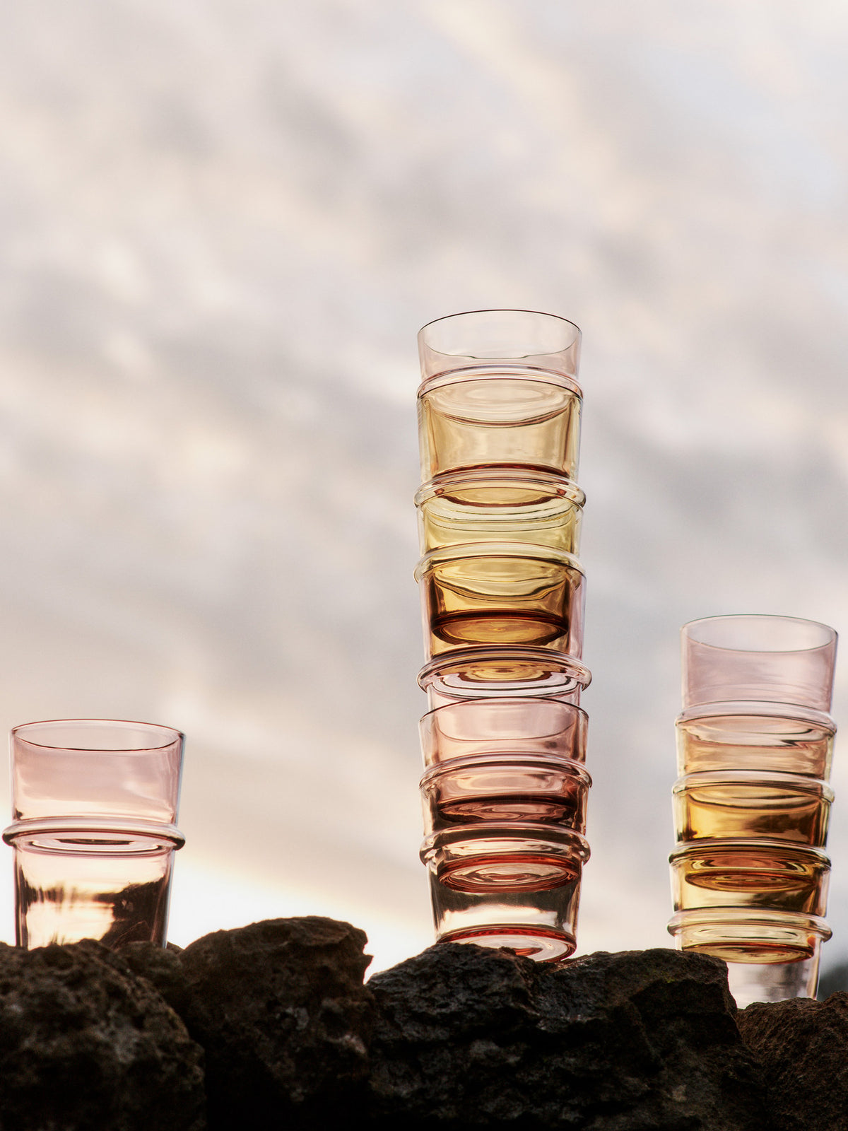 Boya Gläser High Set aus 2 in Blush präsentiert im Onlineshop von KAQTU Design AG. Glas ist von Ferm Living