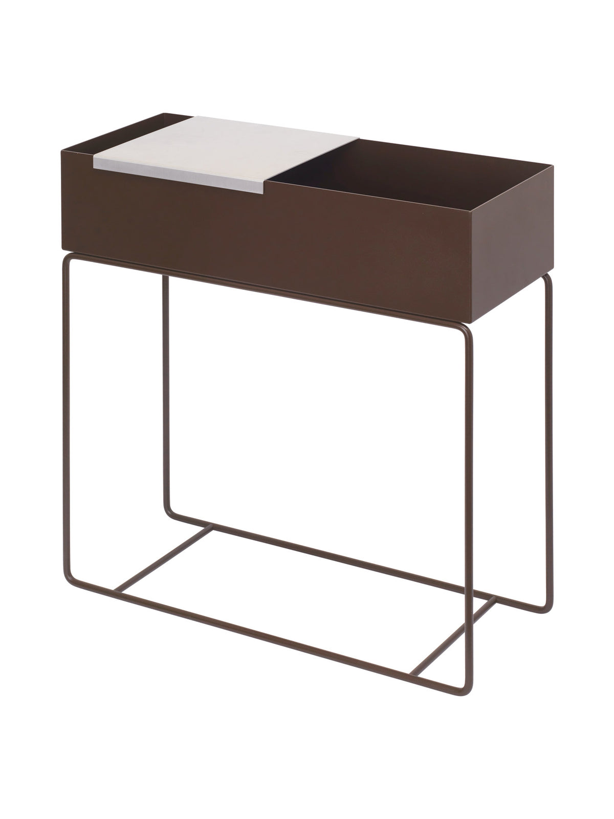 Lagerablage für Pflanzenkasten in Aluminium präsentiert im Onlineshop von KAQTU Design AG. Pflanzentopf Outdoor ist von Ferm Living