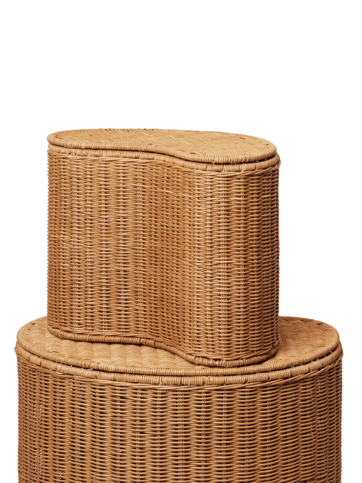 Zwei stilvolle Willora Aufbewahrungsboxen von Ferm Living, ideal für die ordentliche Aufbewahrung von Gegenständen in jedem Raum.