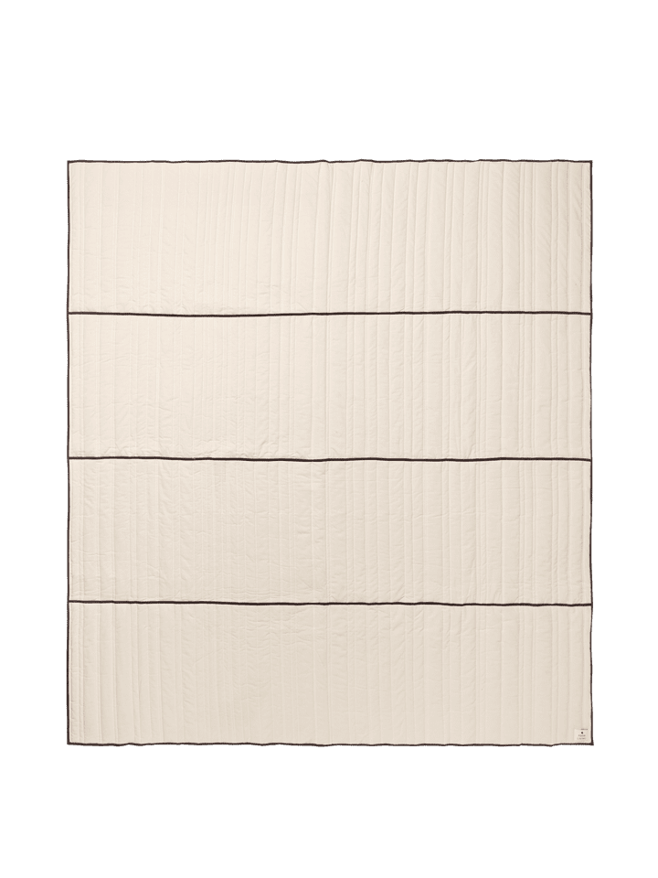 Vari Quilted Tagesdecke Double  in Natural/Dark Chocolate präsentiert im Onlineshop von KAQTU Design AG. Bettwäsche ist von Ferm Living