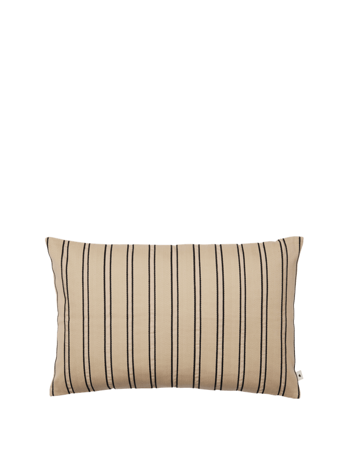 Twill Kissenbezug rechteckig  in Cashmere/Black präsentiert im Onlineshop von KAQTU Design AG. Deko Kissenbezug ist von Ferm Living