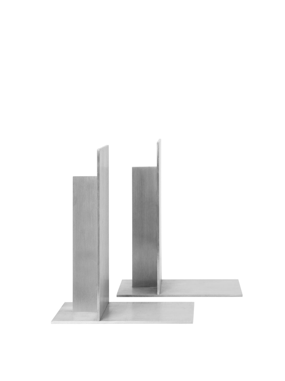 Lager Bookends Set of 2 in Aluminium präsentiert im Onlineshop von KAQTU Design AG. Buchstütze ist von Ferm Living