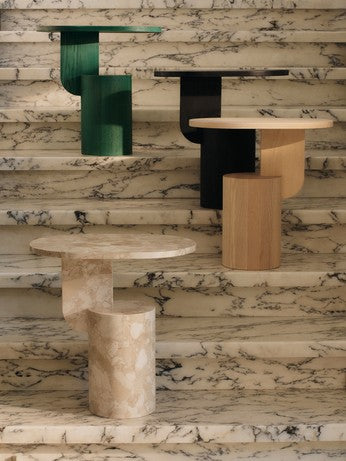 Eleganter Insert Beistelltisch Stone von Ferm Living, aus hochwertigem Naturstein, ideal für stilvolle Akzente in jedem Raum.