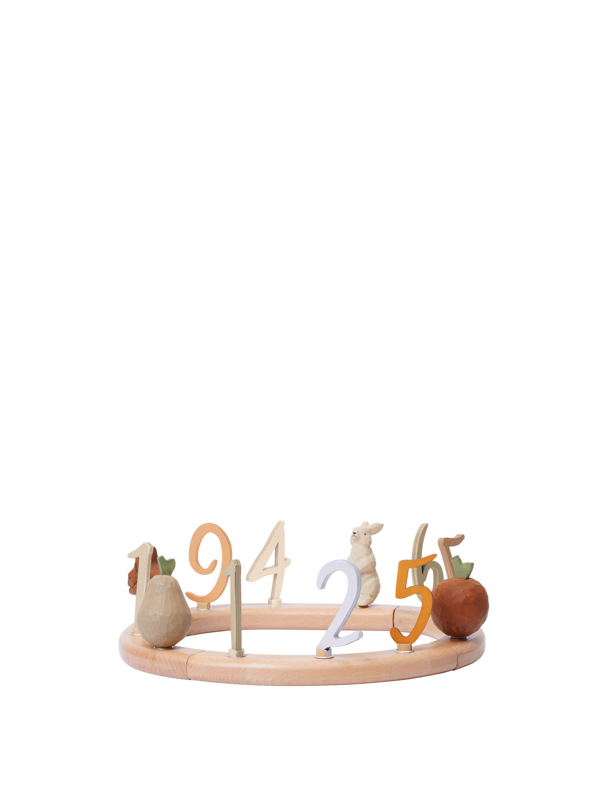 Loopi Celebration Ring in Multi präsentiert im Onlineshop von KAQTU Design AG. Ornament ist von Ferm Living